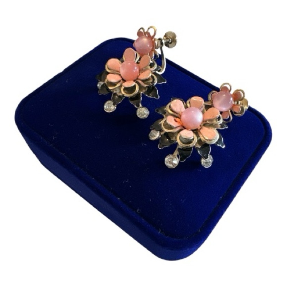 Vintage | Stunning Rose Pink Flower Screw-Back Enamel Earrings